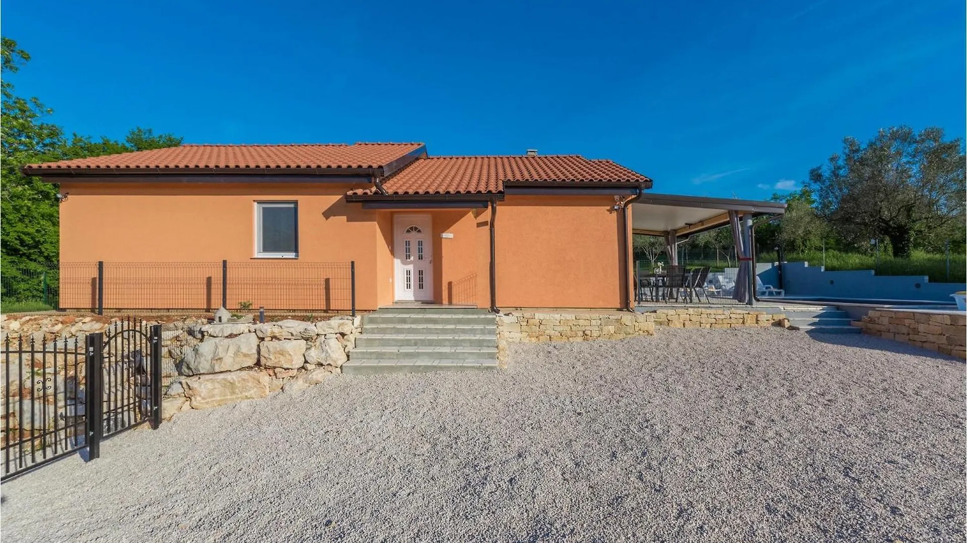 Villa Pendolina 우마그